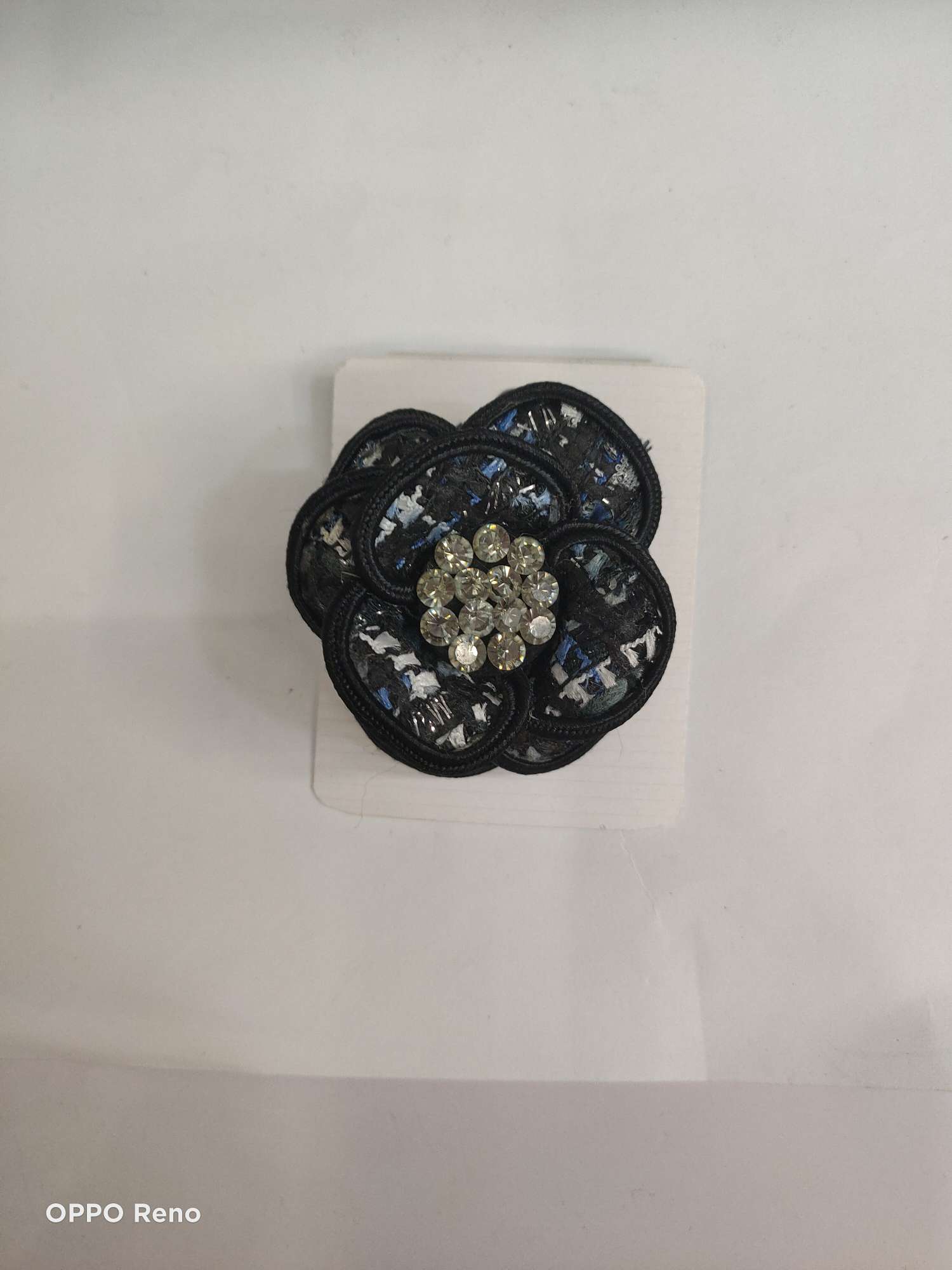 Fashion big flower brooch