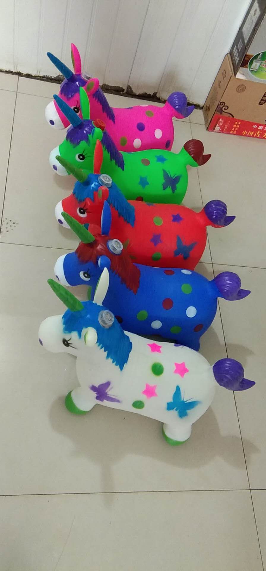 Painted unicorns flash