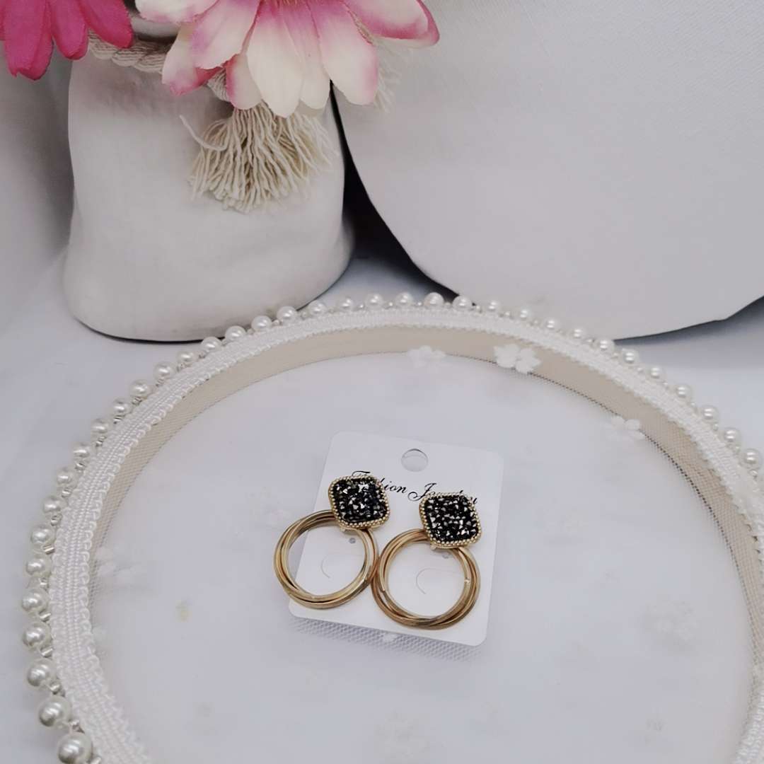 Cross-border bride set with diamond leak jewelry European and American wedding dinner set with oval loukong crystal earrings necklace with simple earrings thumbnail