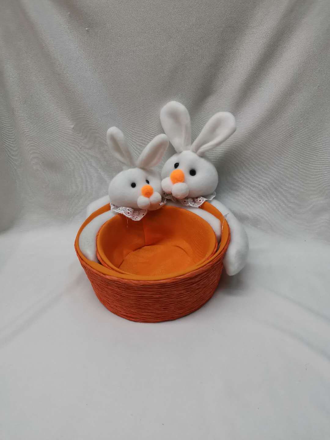 橙色纸绳套二兔