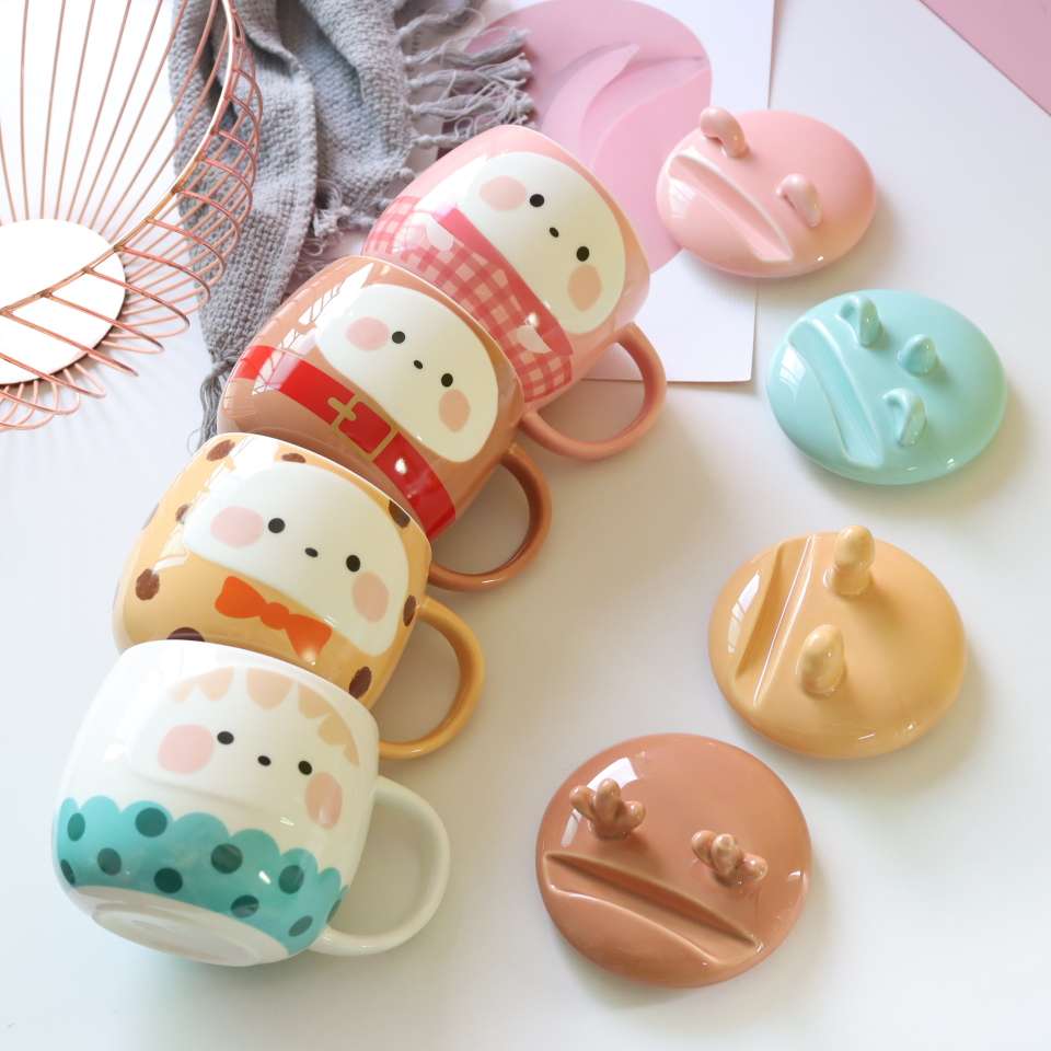 Mobile phone stand, mug with lid, spoon, creative personality, trendy and cute cartoon ceramic cup, home and office water cup details Picture