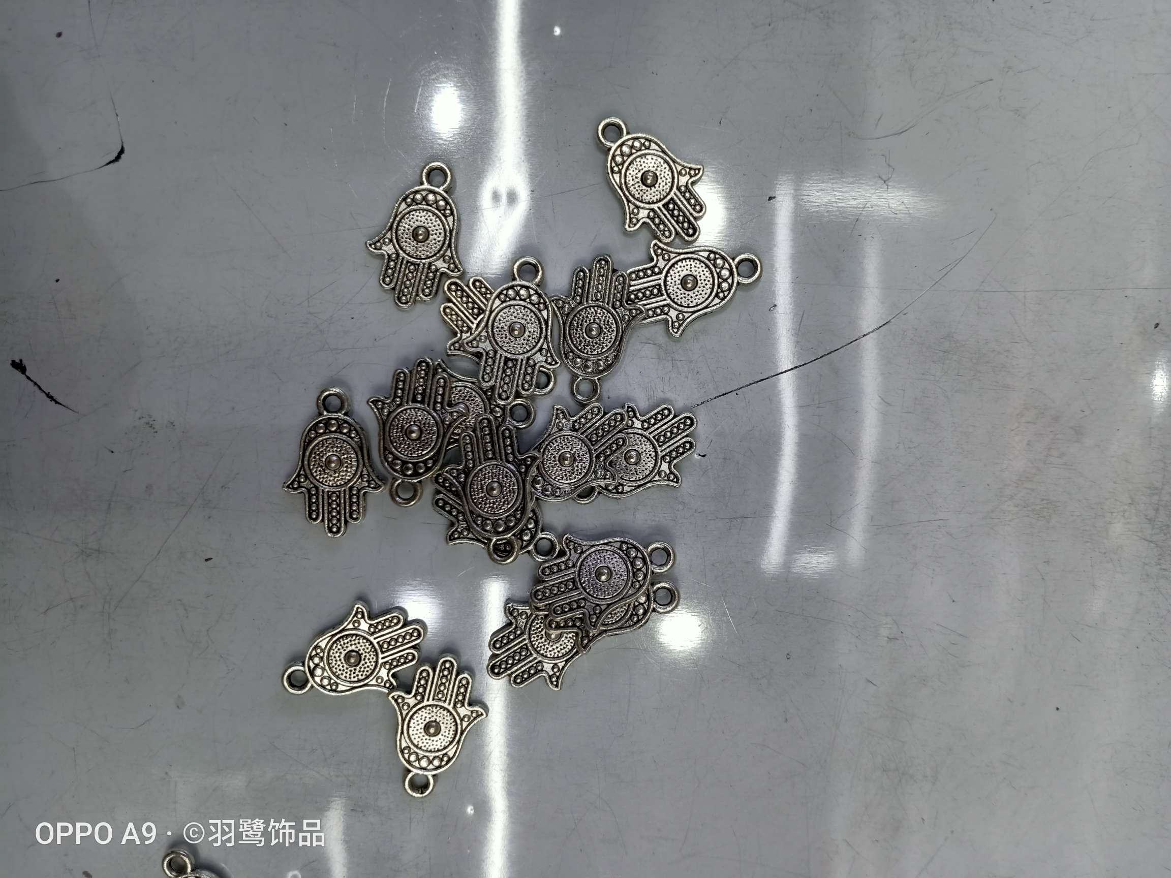 手产品图
