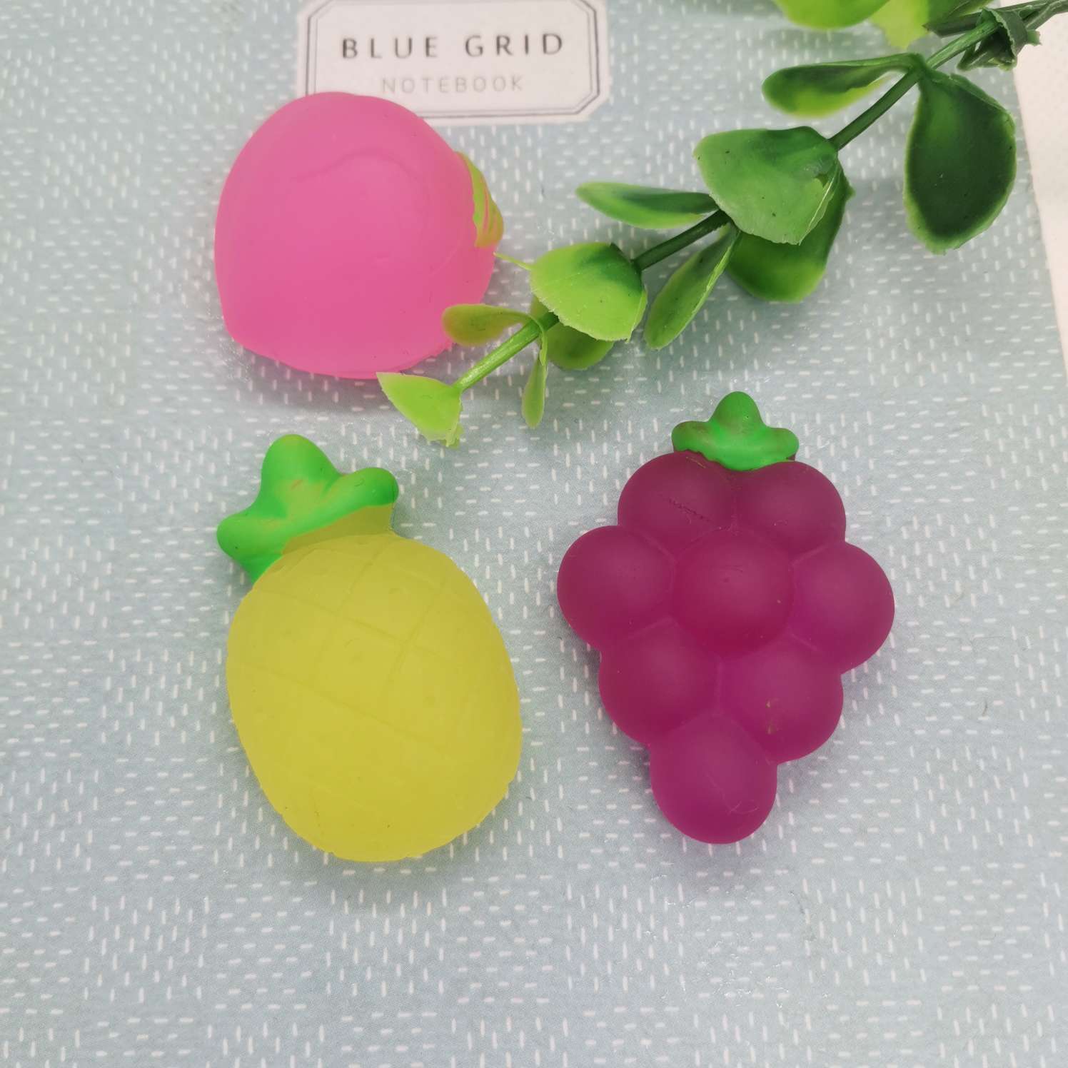Ground push night market hot style children's toys simulation fruit pressure relief squeeze happy cute pet toys thumbnail