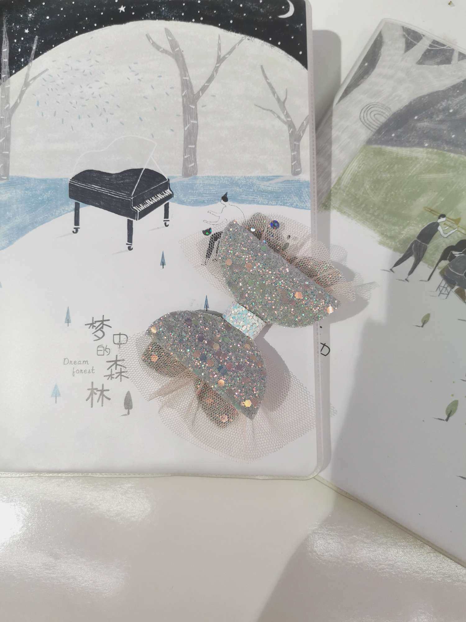 Mesh bow tie Item Picture