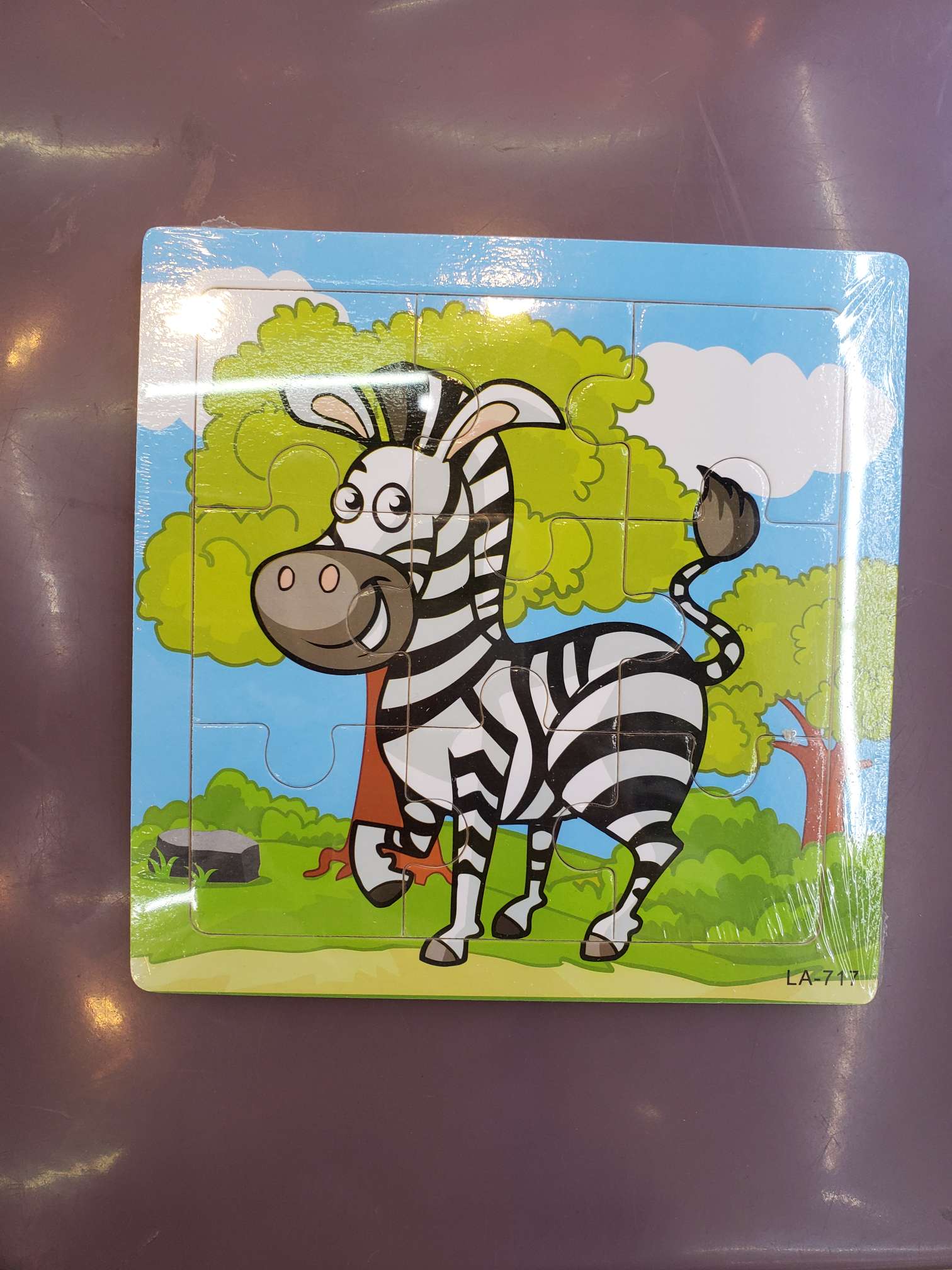 Nine small wooden jigsaw puzzles can be mixed details Picture