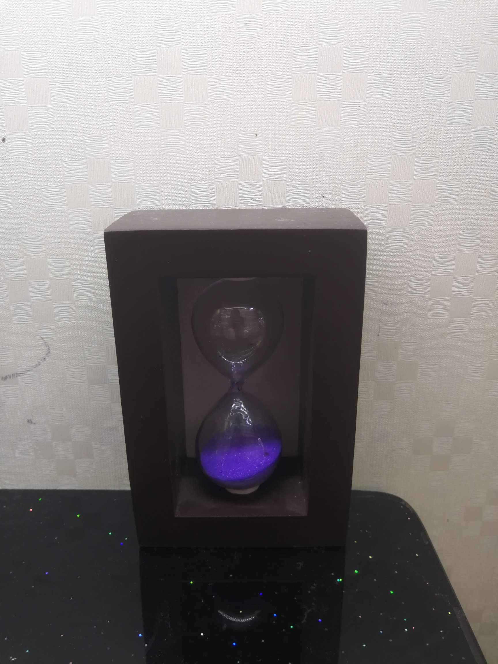 咖啡中四方沙漏