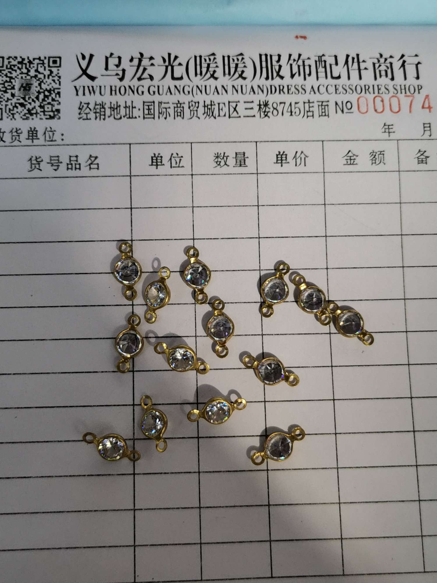 6厘机晶锆 宏光服饰配件商行 A2484493新款