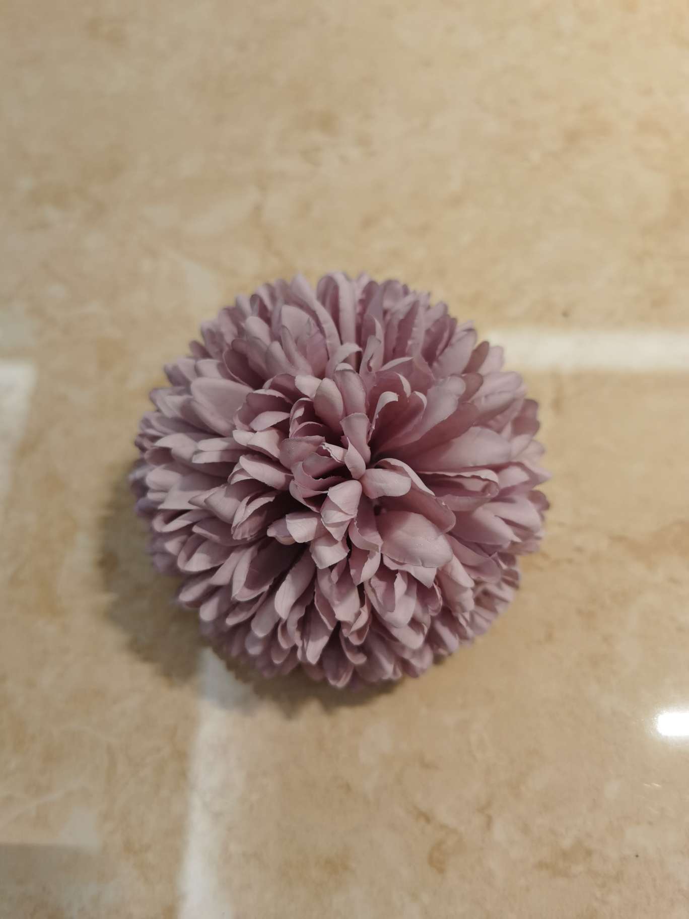 European-style simulated camellia buds, simulated flower bouquets, small camellias, multi-headed small flowers, QQ rose home decoration, restaurant entrance decoration, large cosmos, good quality and sweet Application Scenario