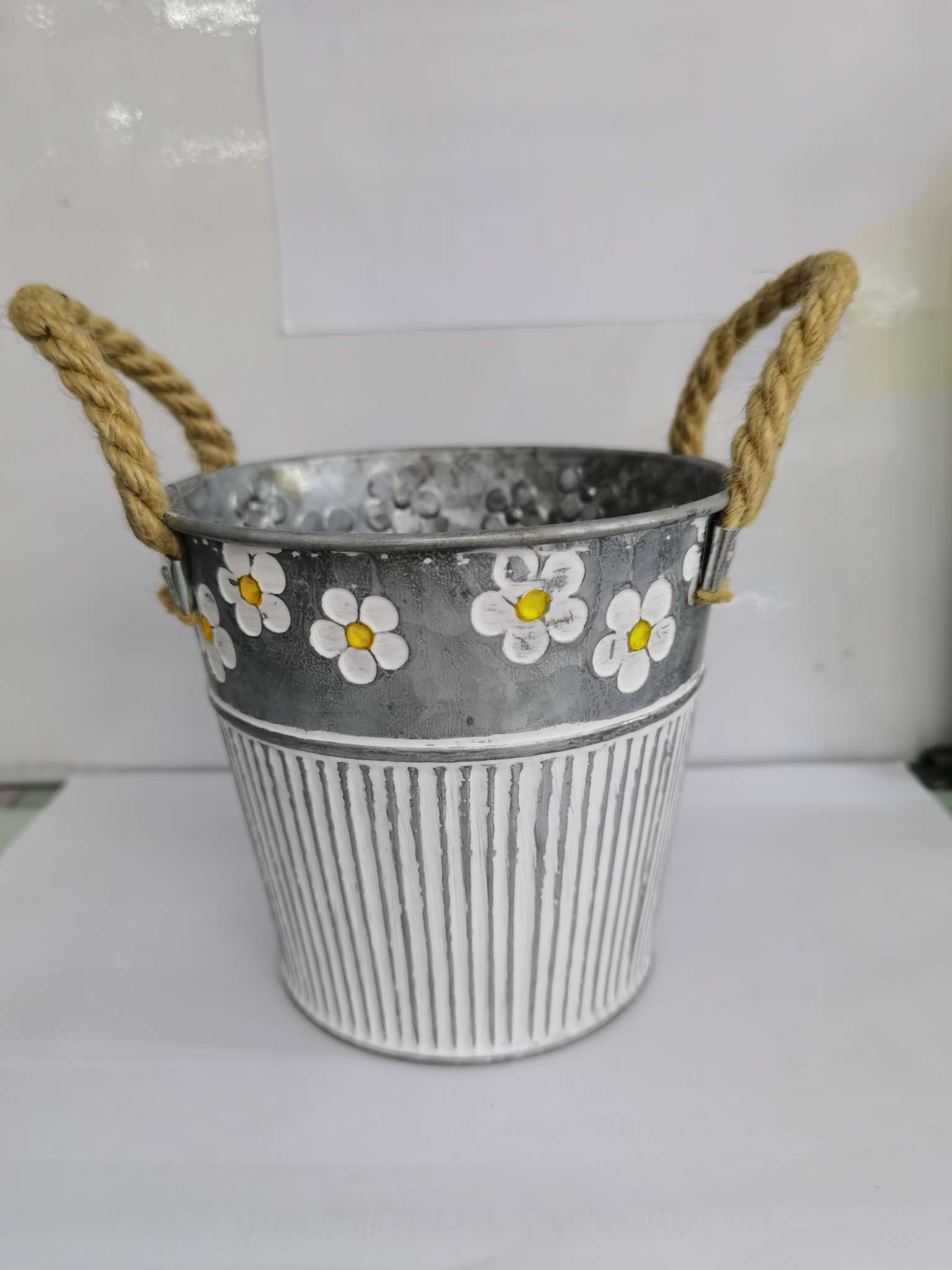 179003 Iron Flower Pot Handicrafts