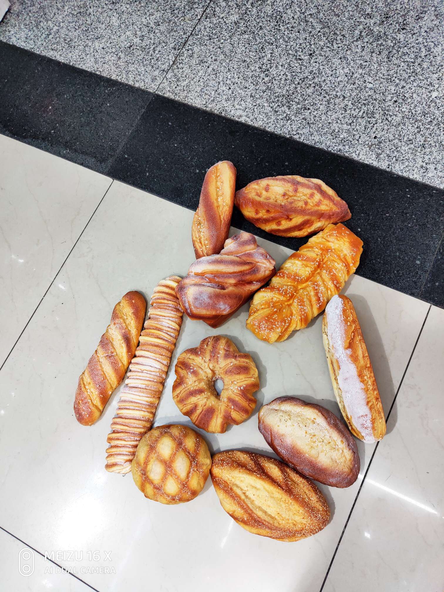 رغيف عالي undefined