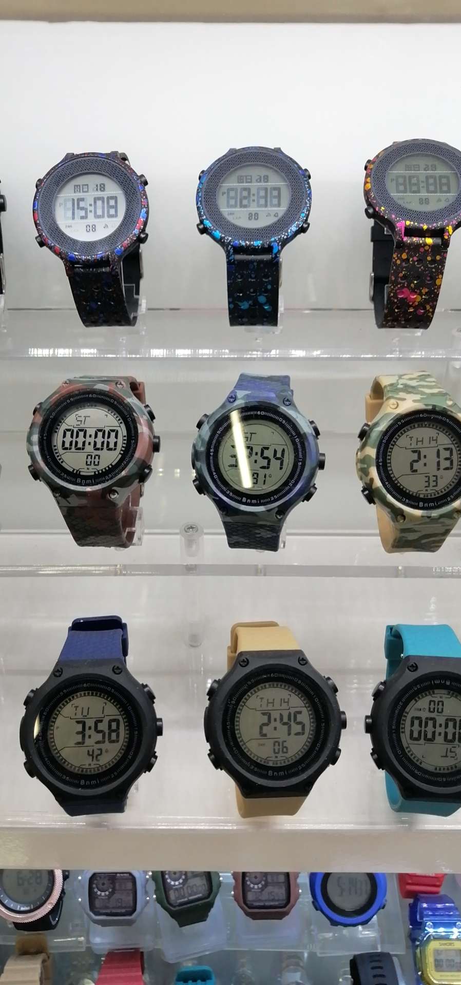 Retro fashion, glass resin, water-resistant men's and women's watches undefined