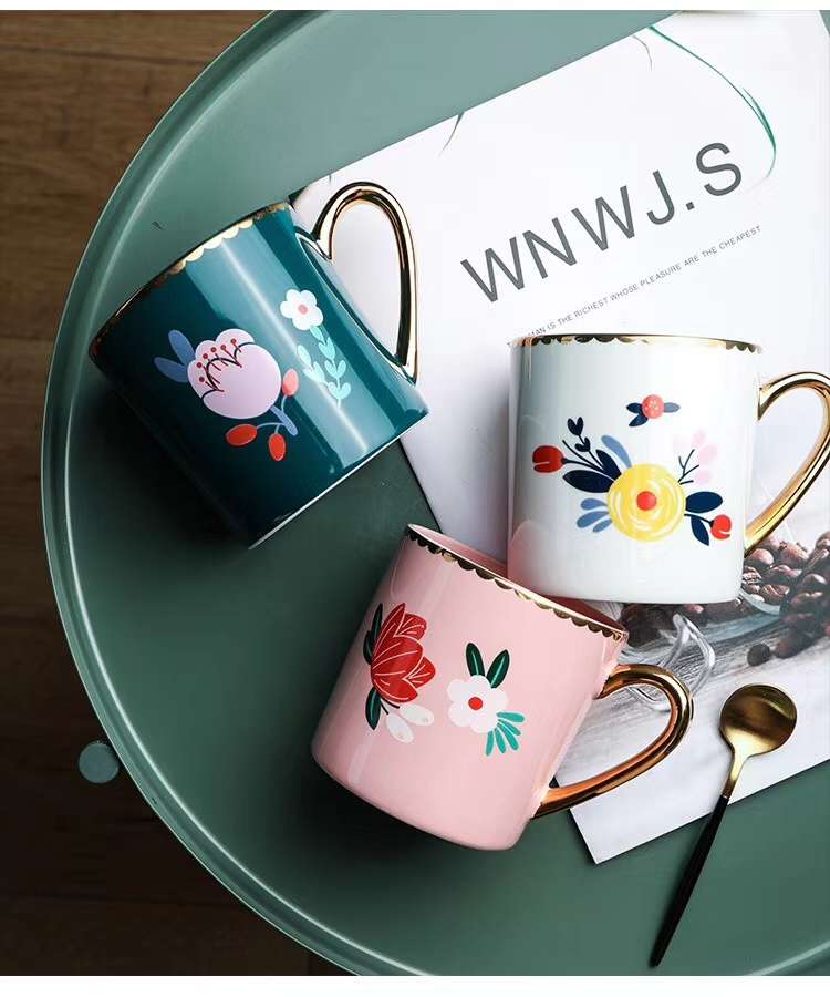 Girlish heart flower-painted gold mug Hyuna style home milk cup Breakfast cup Office coffee cup Ceramic cup Item Picture
