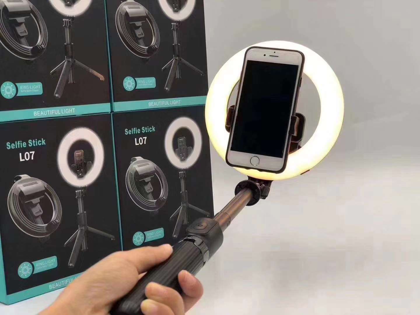 L07 三脚架直播补光灯
蓝牙自拍杆 美颜灯详情图8