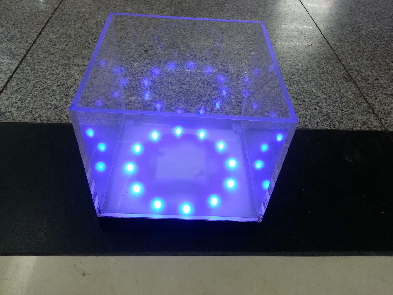 炫彩感应闪光杯婚庆用品爆款产品，各式各样闪光电子产品和玩具发光酒吧调酒棒详情图8