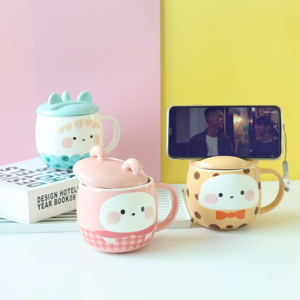 Mobile phone stand, mug with lid, spoon, creative personality, trendy and cute cartoon ceramic cup, home and office water cup Specification image
