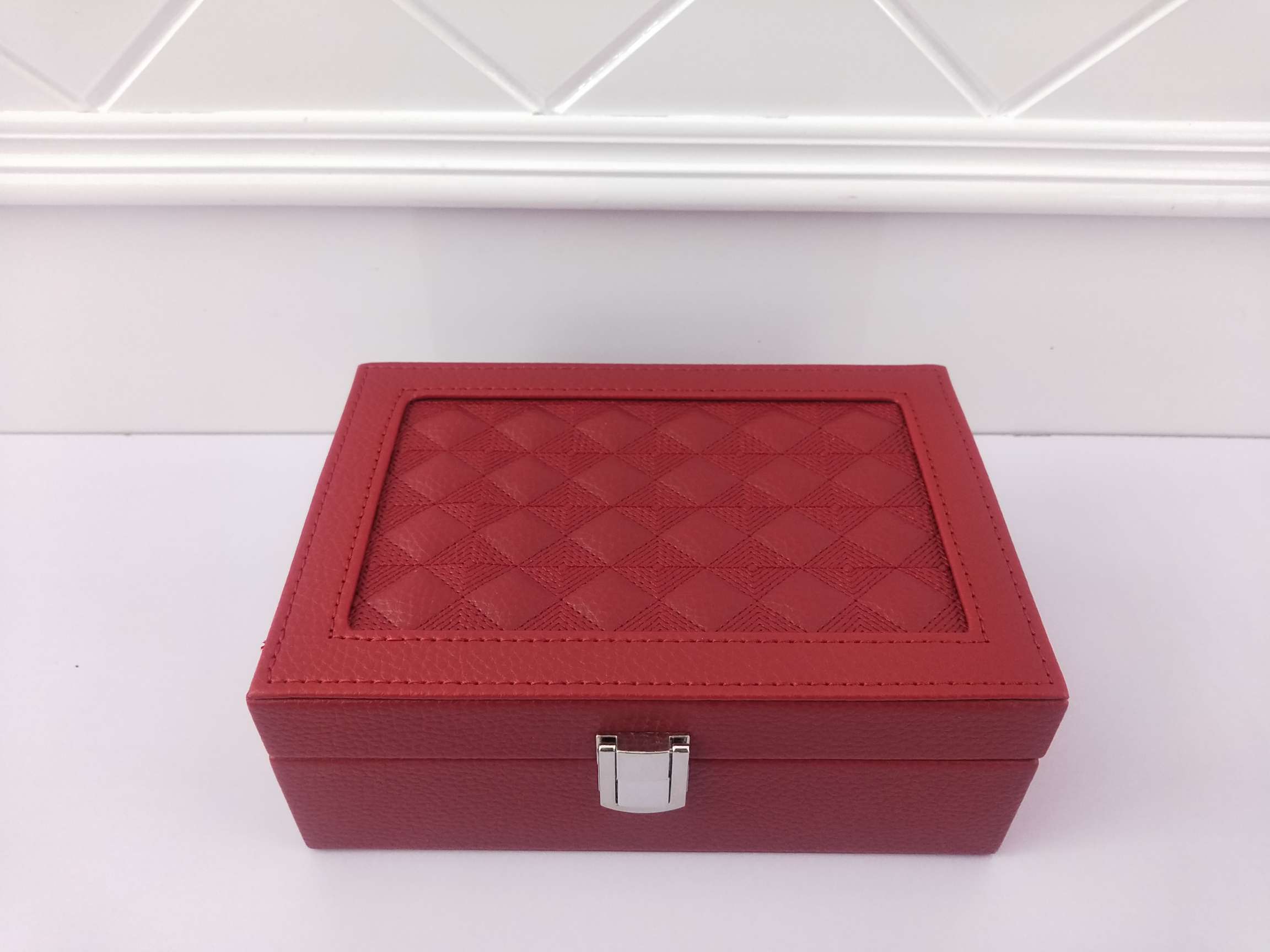 Jinqi Portable single-layer jewelry box, Ring, necklace, leather storage box, multi-functional jewelry box, new A-228-A undefined