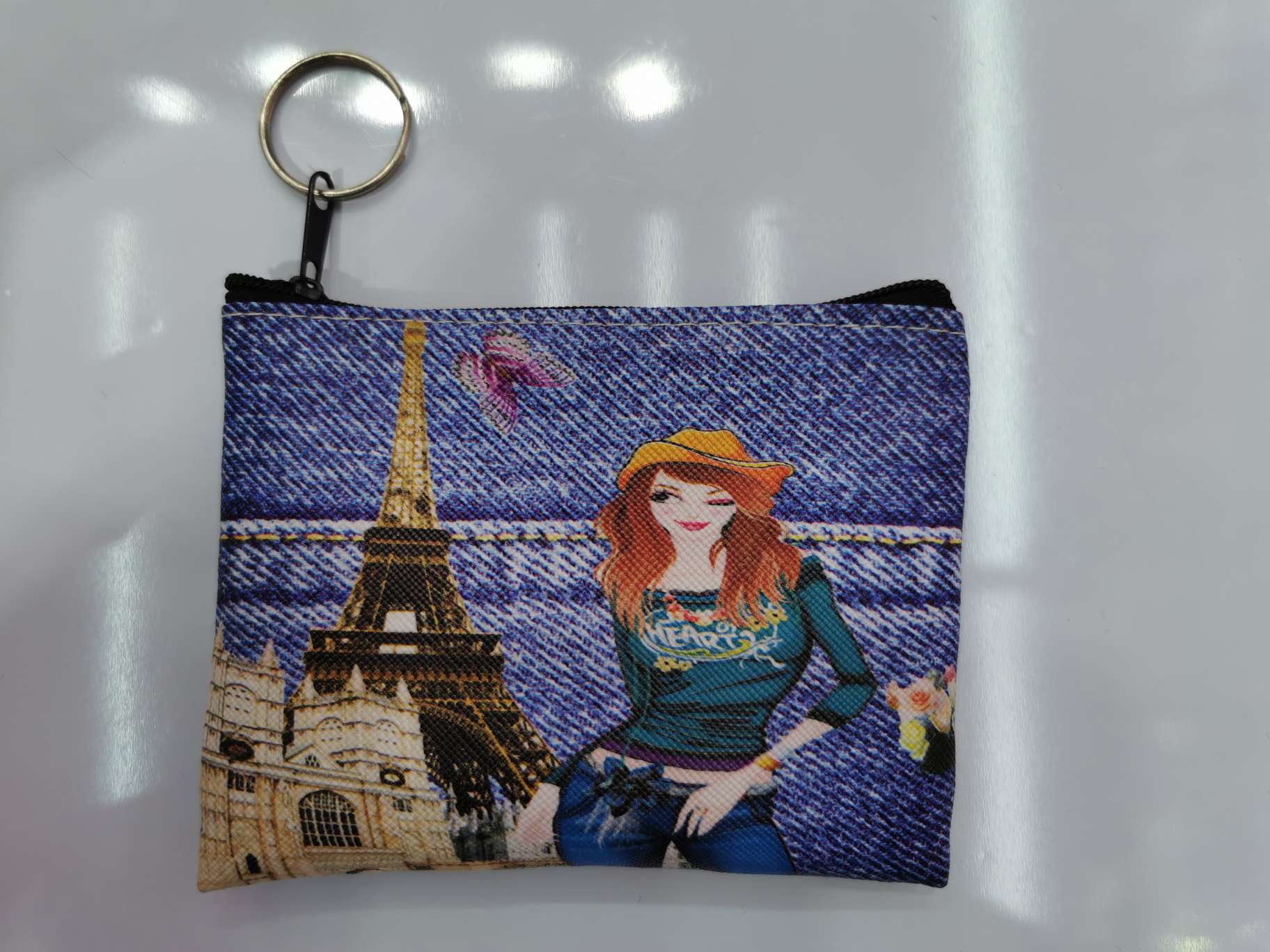 Small purse with ten key rings thumbnail