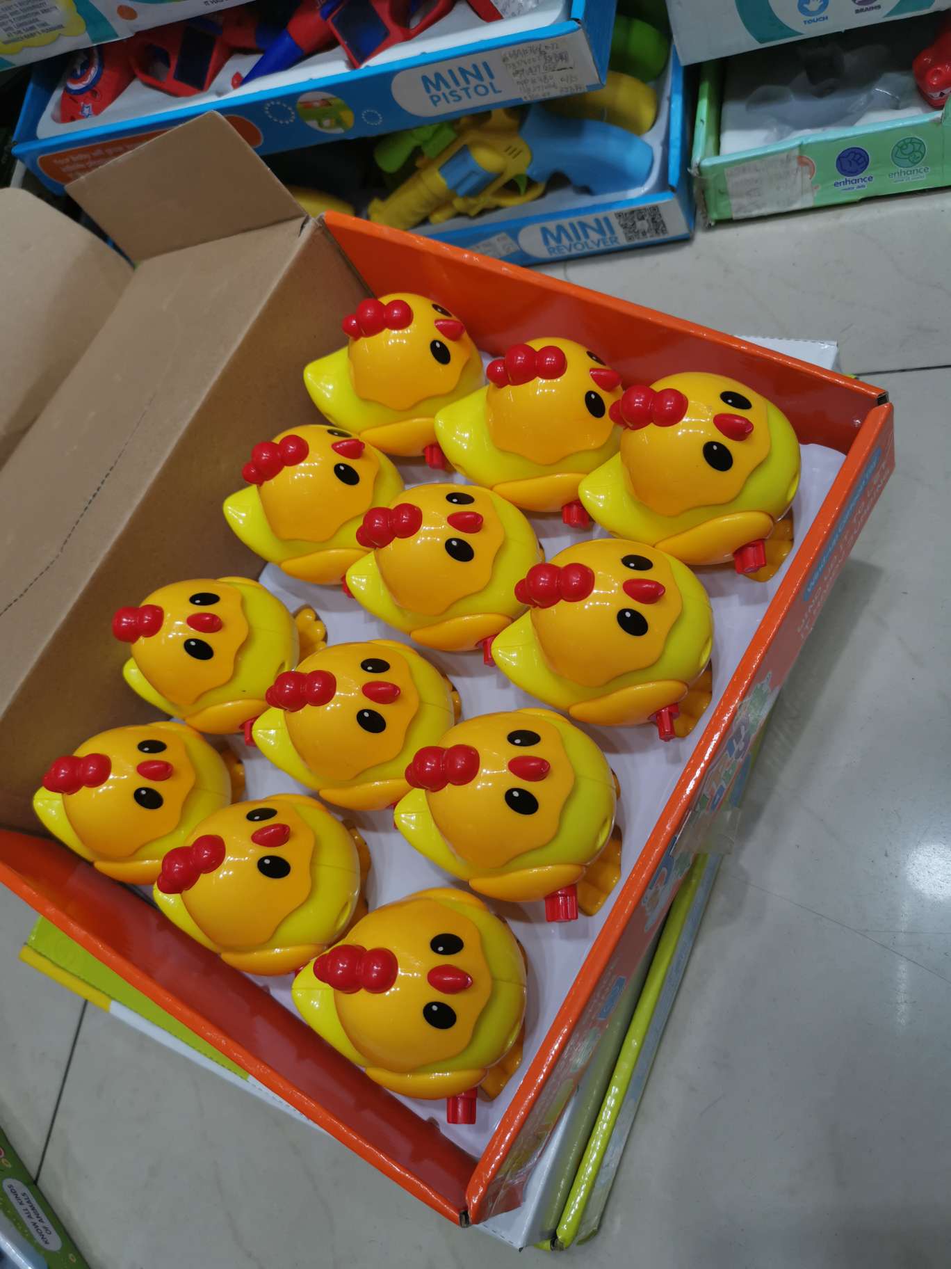 A toy that can walk on a chain