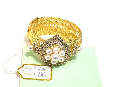 Pearl Bracelet Volcanic Stone Bracelet Unique Design Bracelet Wholesale Exquisite Handcrafted Fashion Accessories