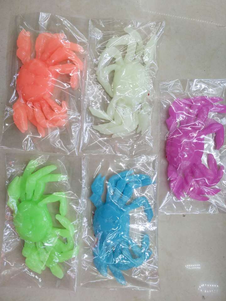 发泄玩具儿童玩具粘粘软胶动物夜光螃蟹