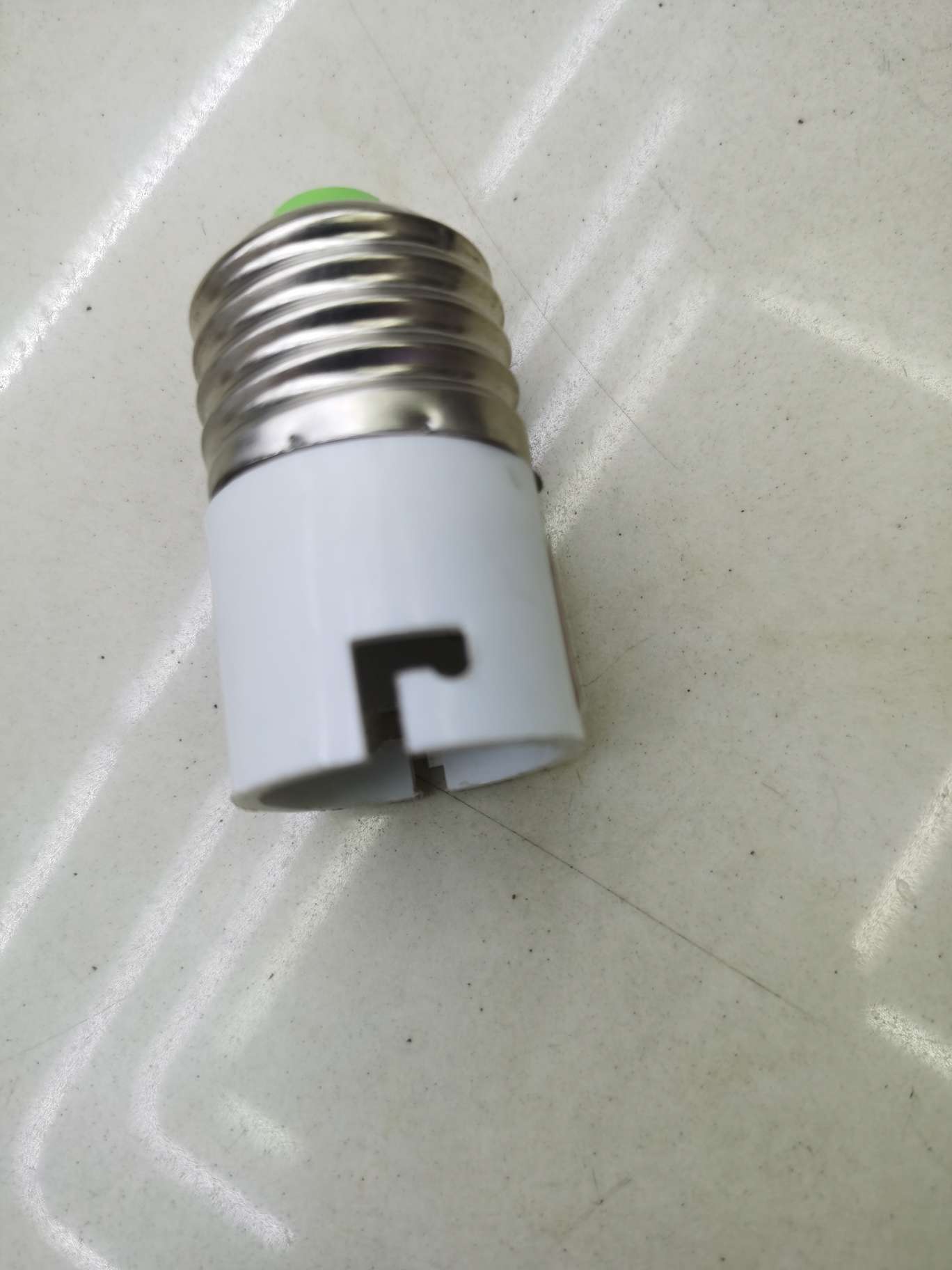 208转换灯头产品图