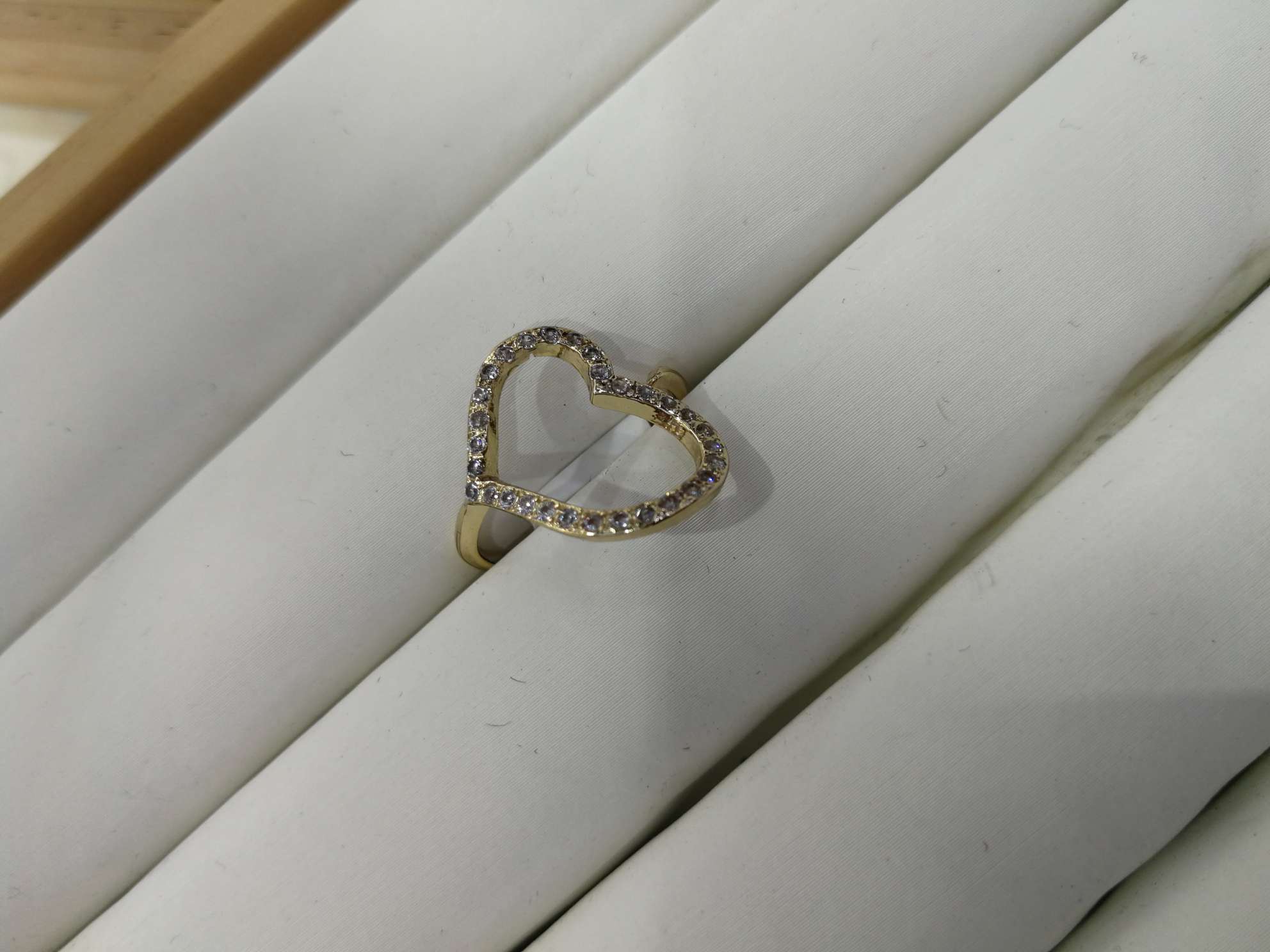 Heart-shaped mustard