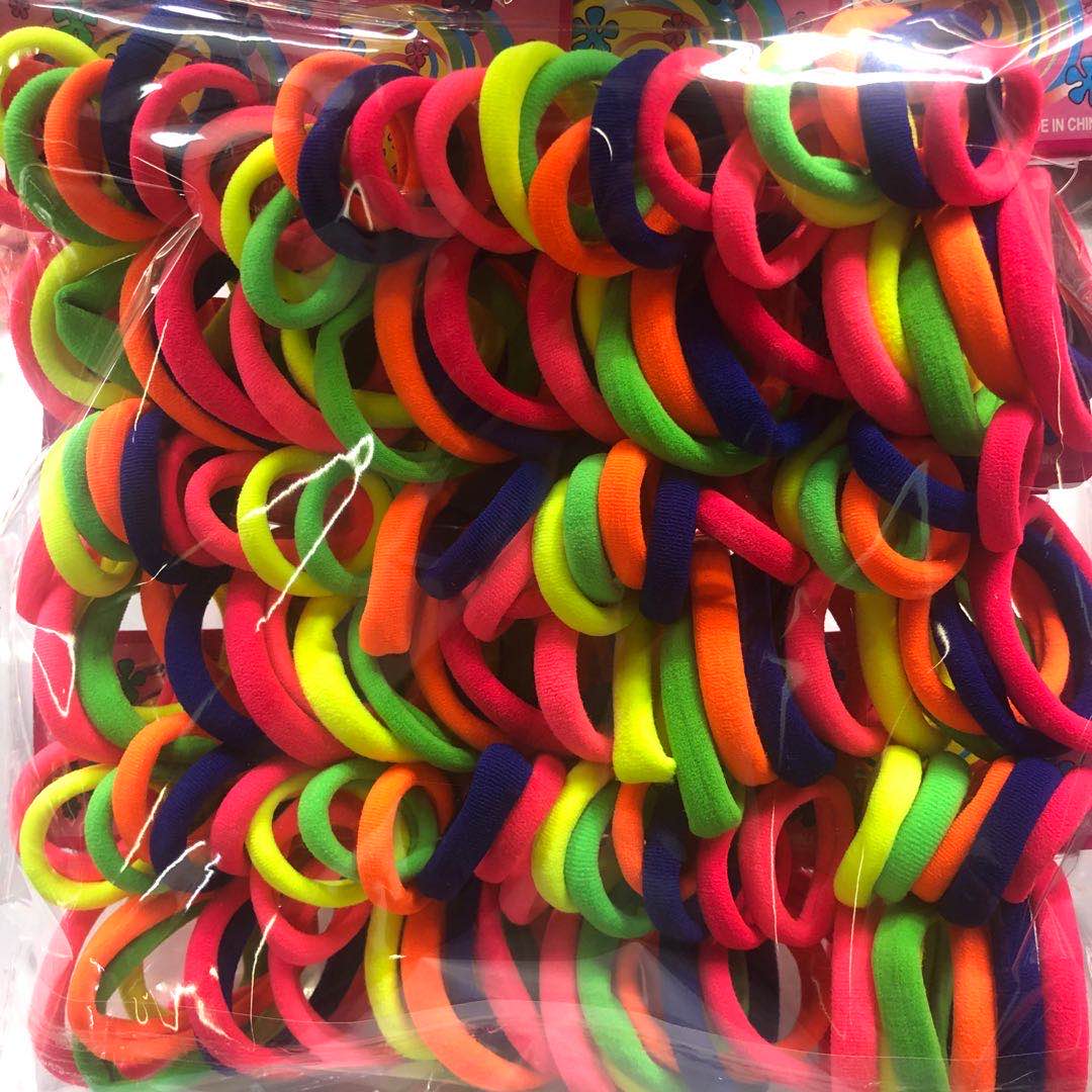 String Card Children's rubber Band Set: 12 cards per pack