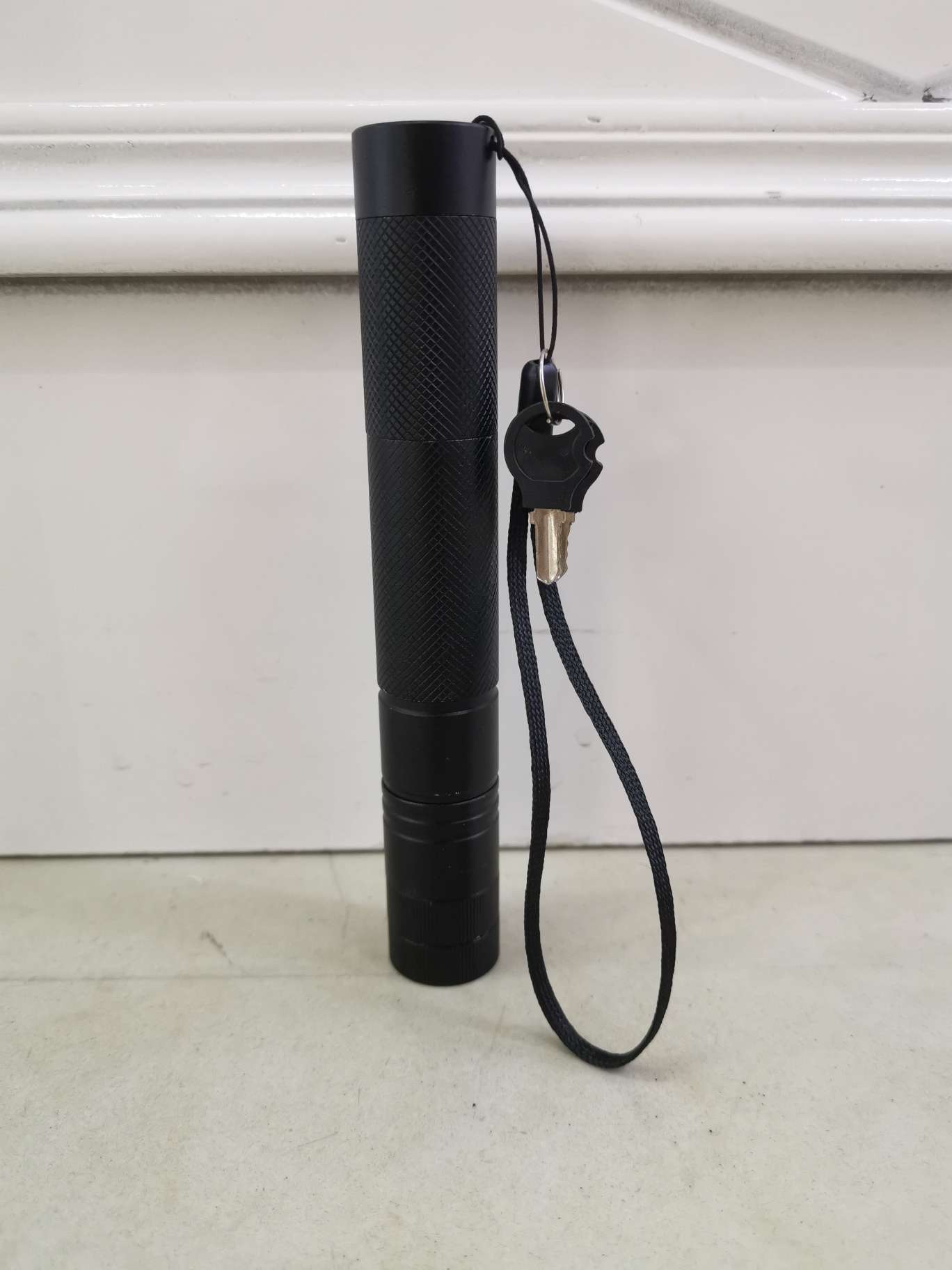 The 2020 new model of Laser Starry Sky 303 comes with a child lock for charging