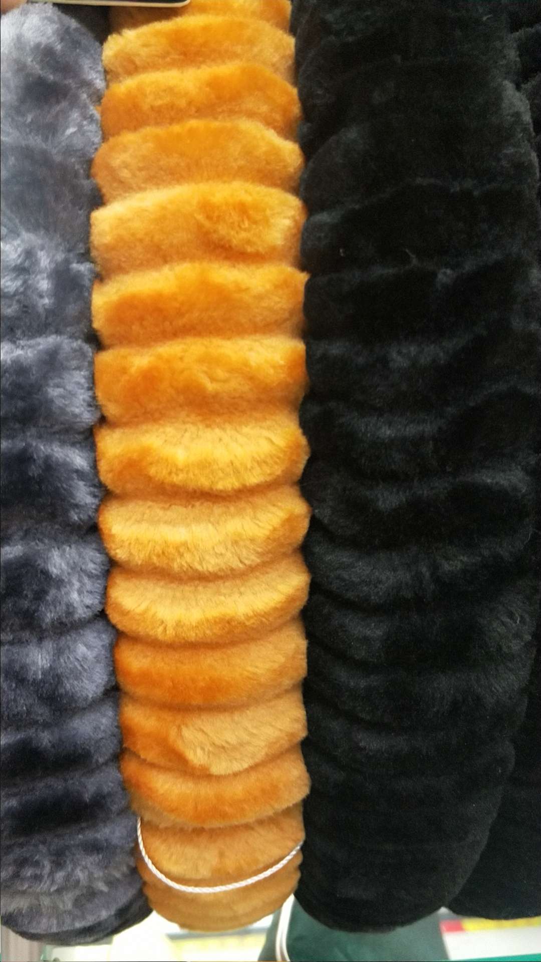 Plush steering wheel cover thumbnail