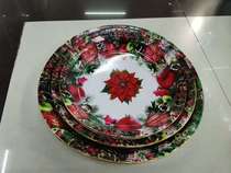 Plastic tray