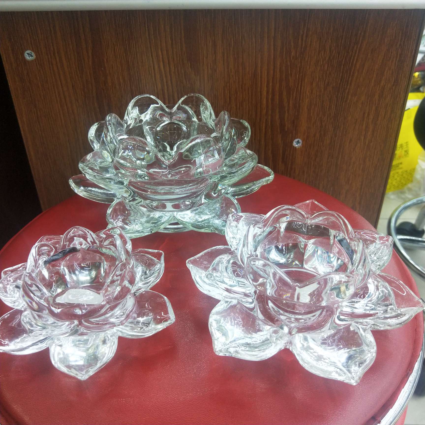 Lotus Wax Table