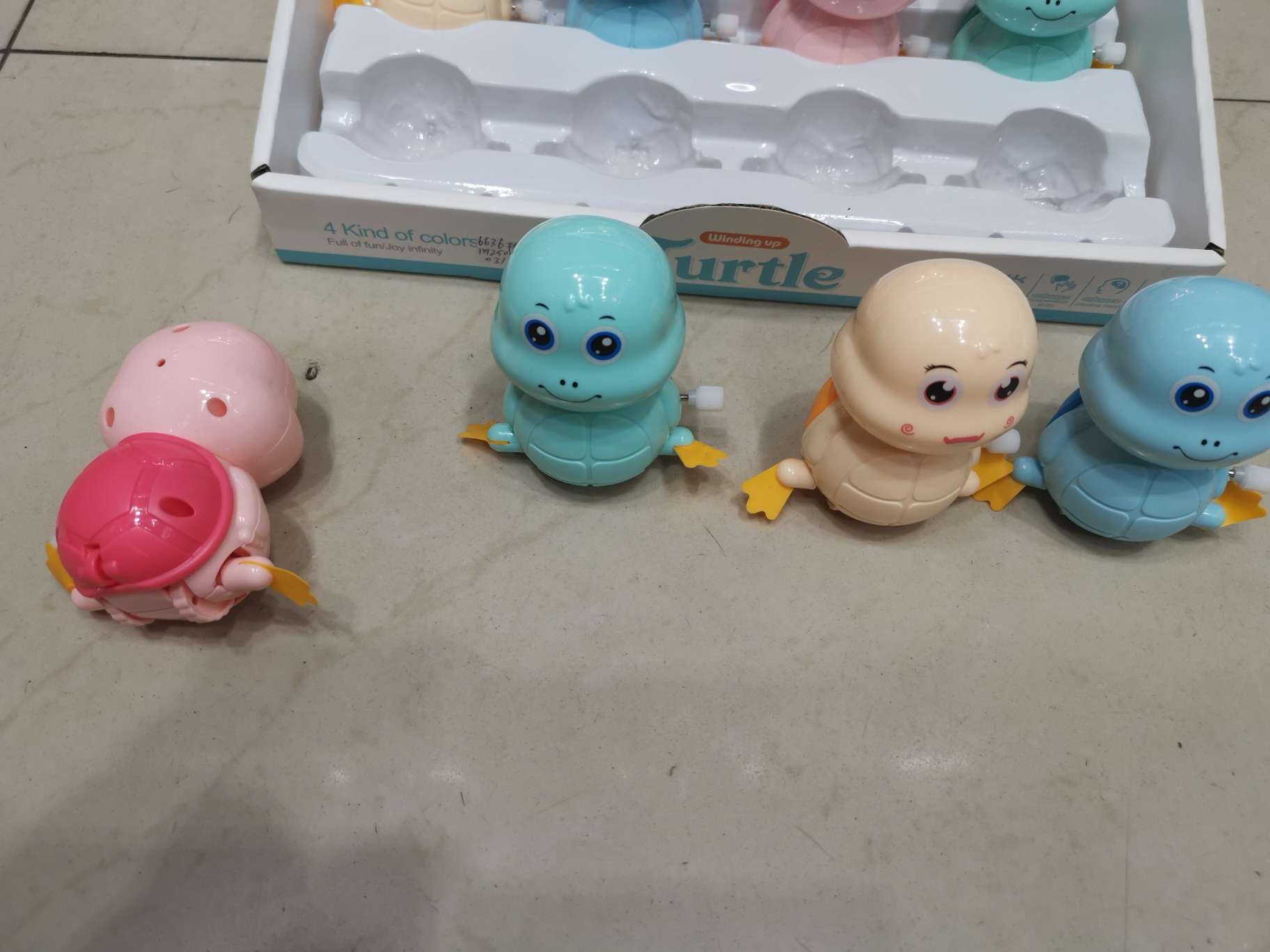 上链子可以在走路，也可以放水里面玩的玩具详情图6