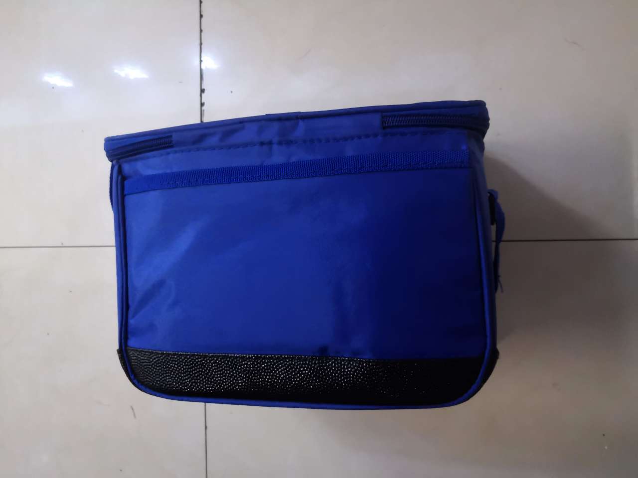 本产品出口于欧州，南非最多