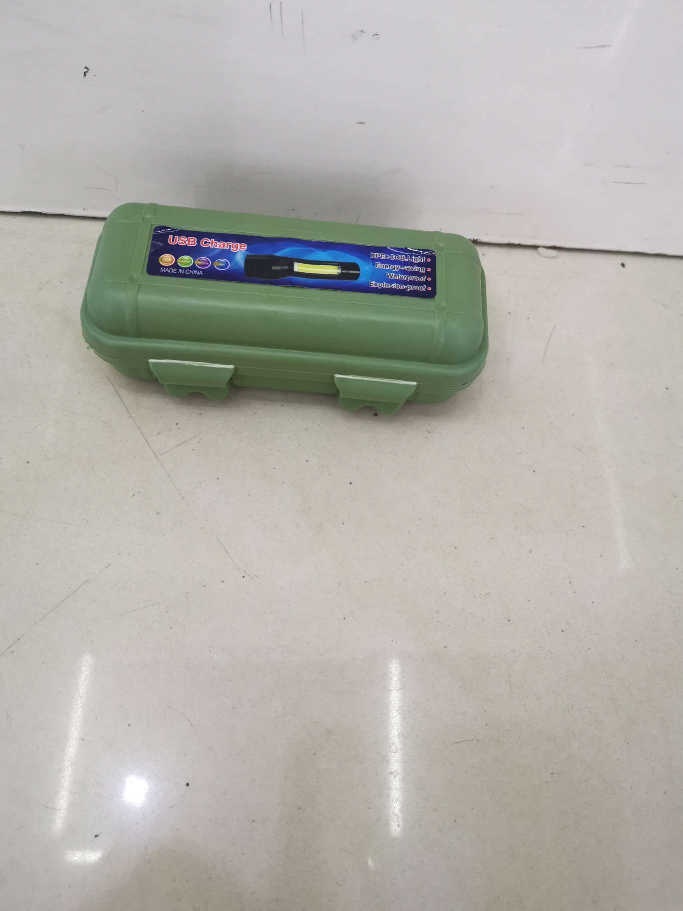 2020爆款USB充电便携COB侧灯小手电细节图