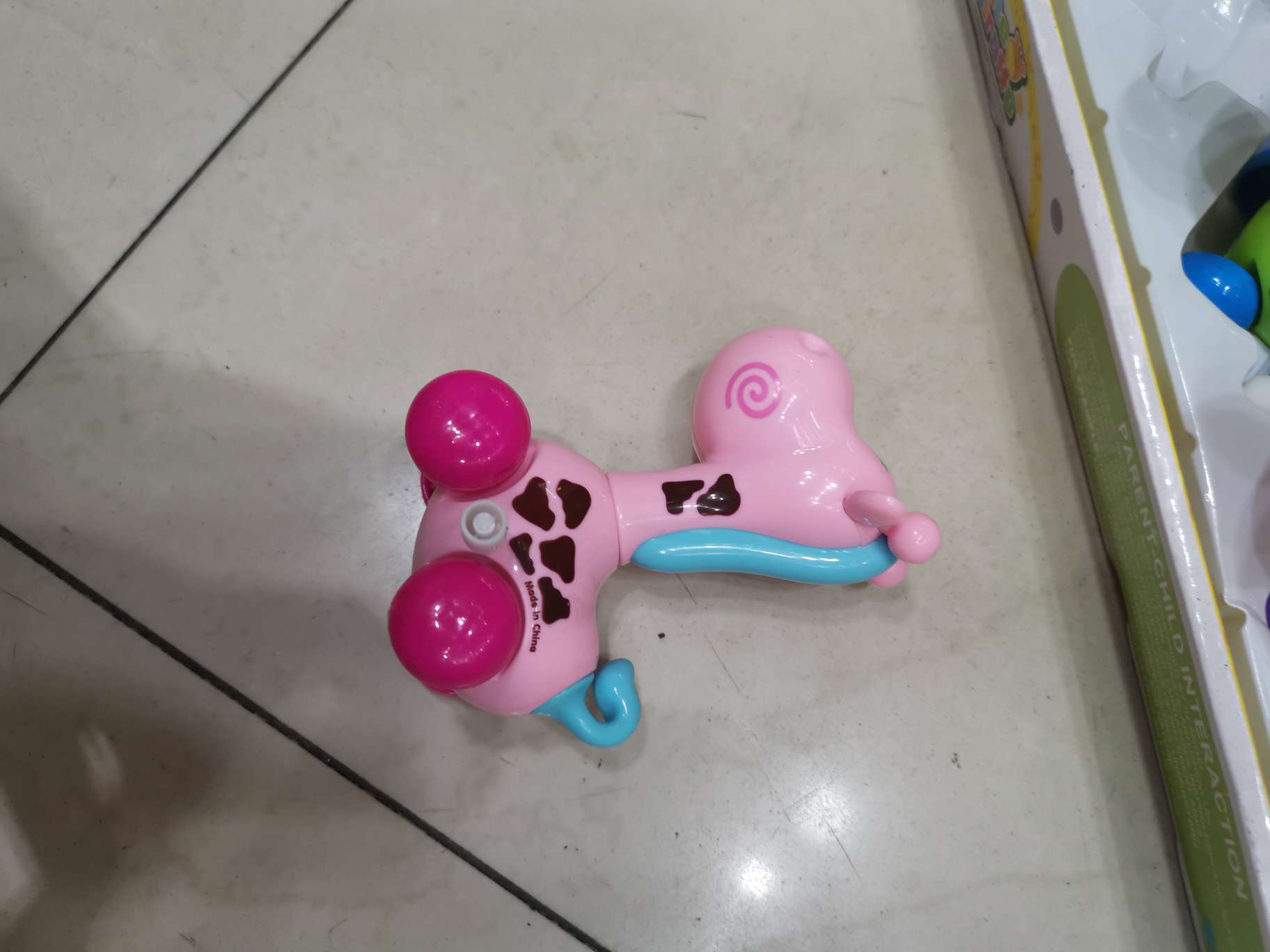 上链会走
玩具细节图