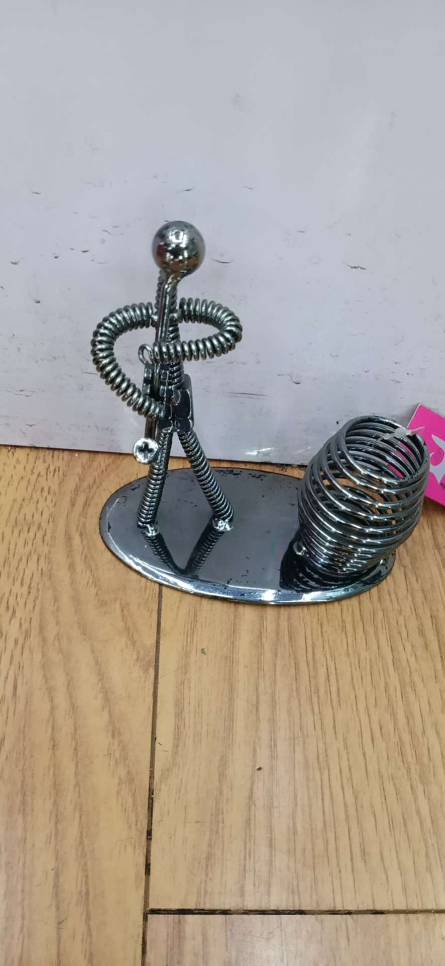 A073 Small ironman spring ironwork pen holder