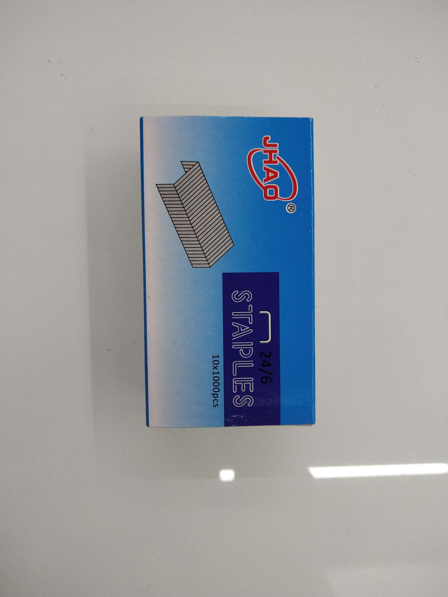 Green box binding staples 24/6, uniform staples details Picture