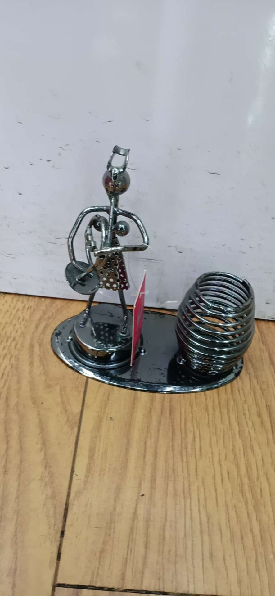 A072 Small iron man pen holder full figure