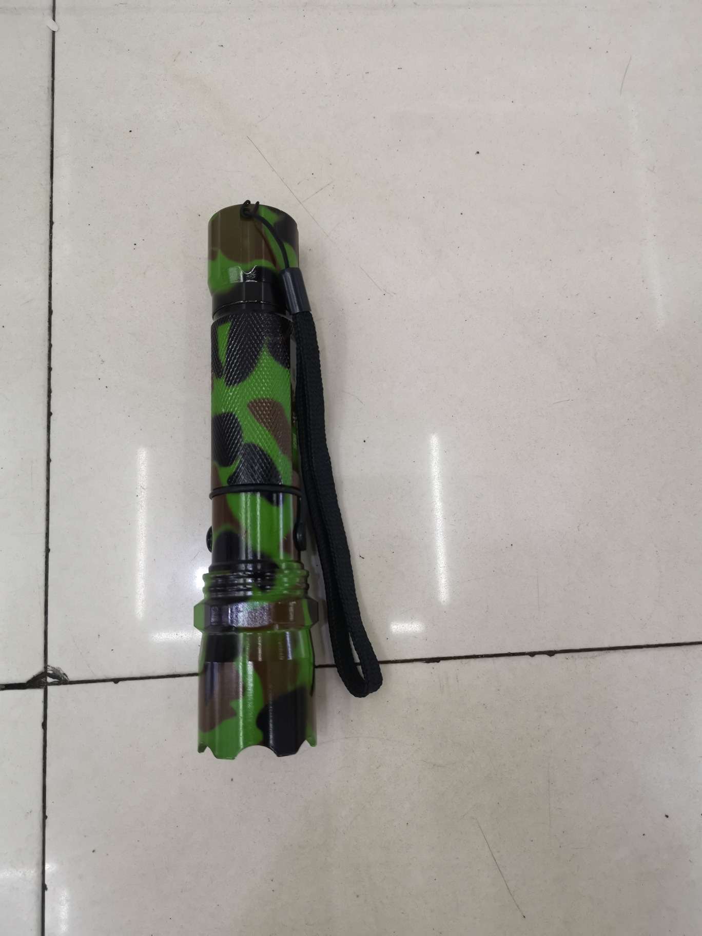 Direct sales of 023 rechargeable aluminum alloy high-intensity flashlight from the manufacturer details Picture