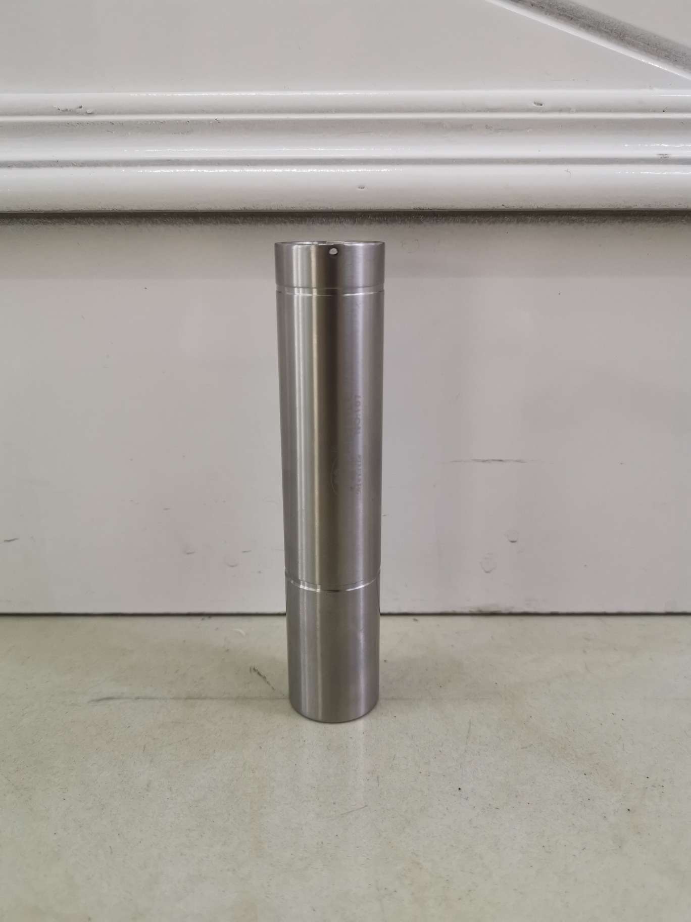 Meisile stainless steel rechargeable high-intensity flashlight