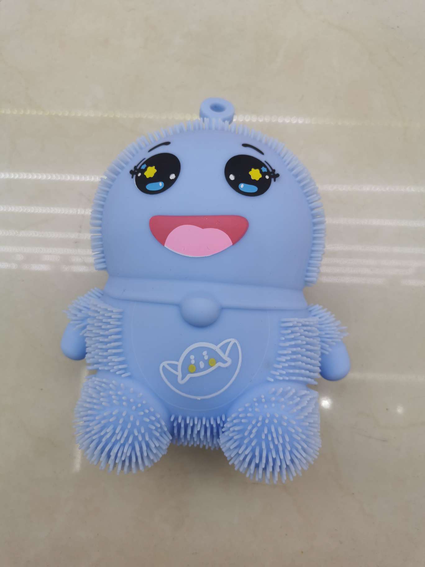 厂家直销金华金丰TPR发泄闪光铃铛猫毛毛球进口环保料