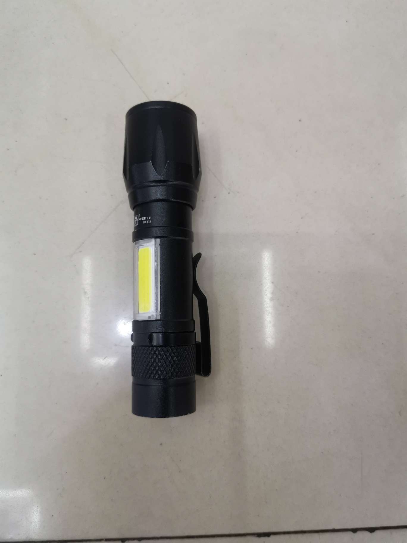 2020新款USB充电COB侧灯调焦便携小手电细节图