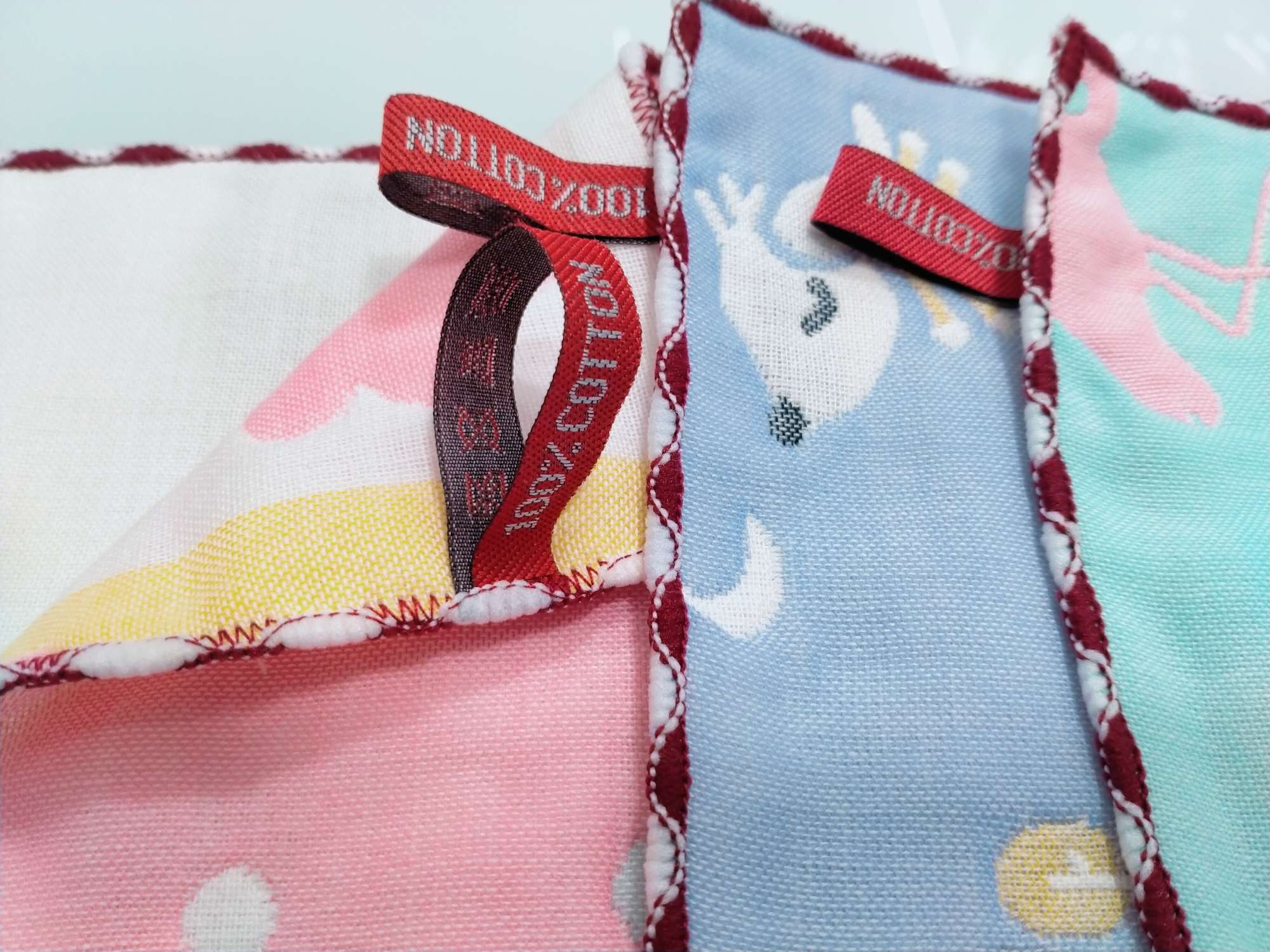 花边方巾细节图