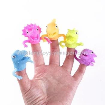 Three-dimensional dinosaur finger toy Mini compact portable soft glue creative toy dinosaur finger sleeve soft glue finger doll