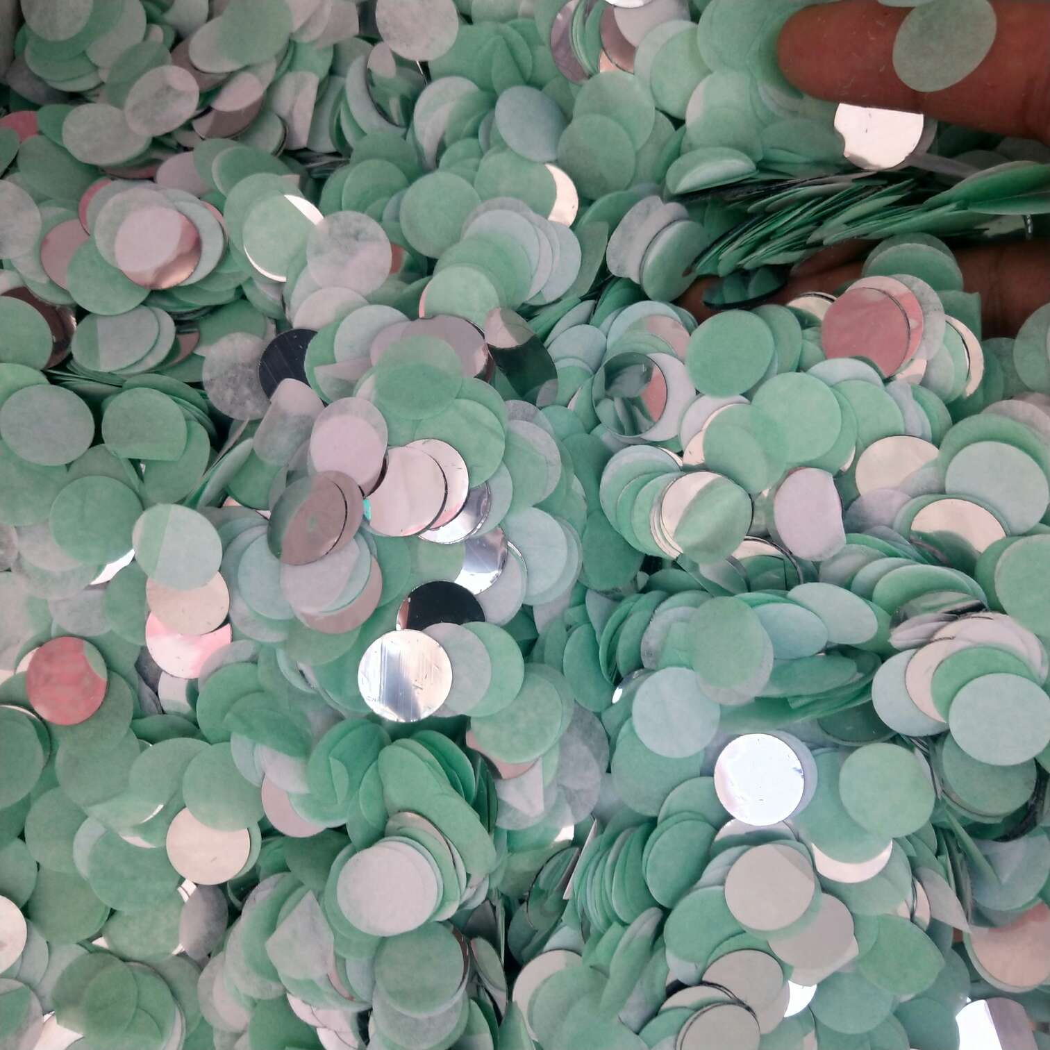 Paper and sequin mixed style matching undefined