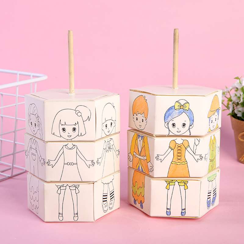 旋转换装水彩画产品图