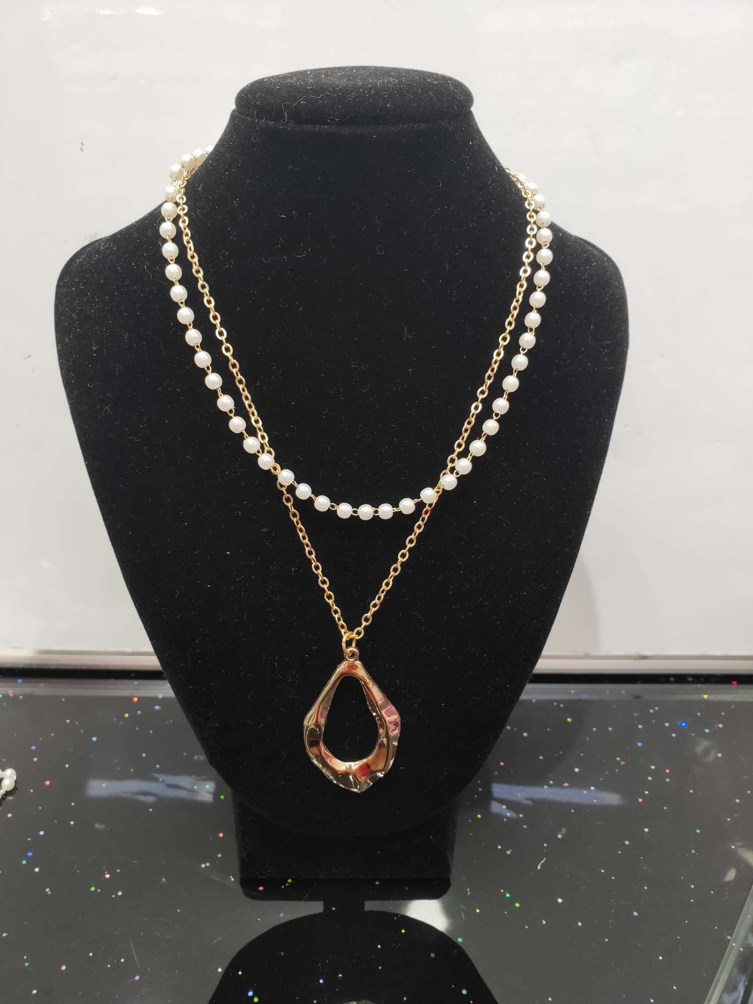 2020 new tide clavicle chain pearl double neck chain thumbnail