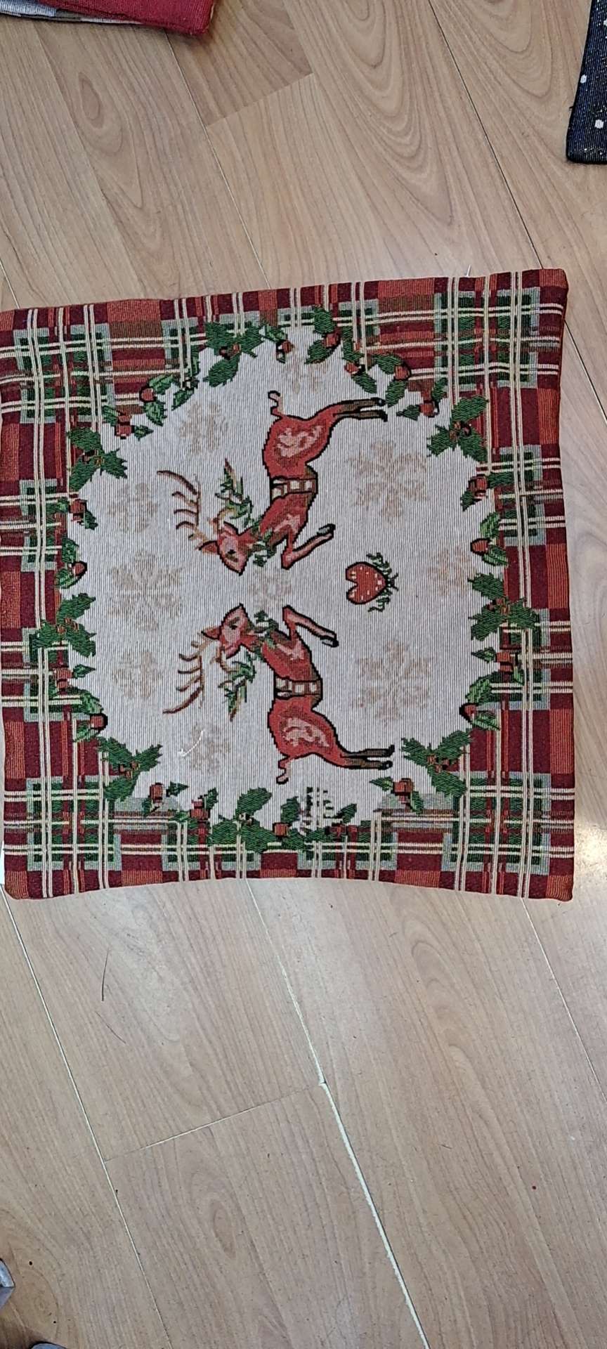Christmas throw pillow 2 thumbnail