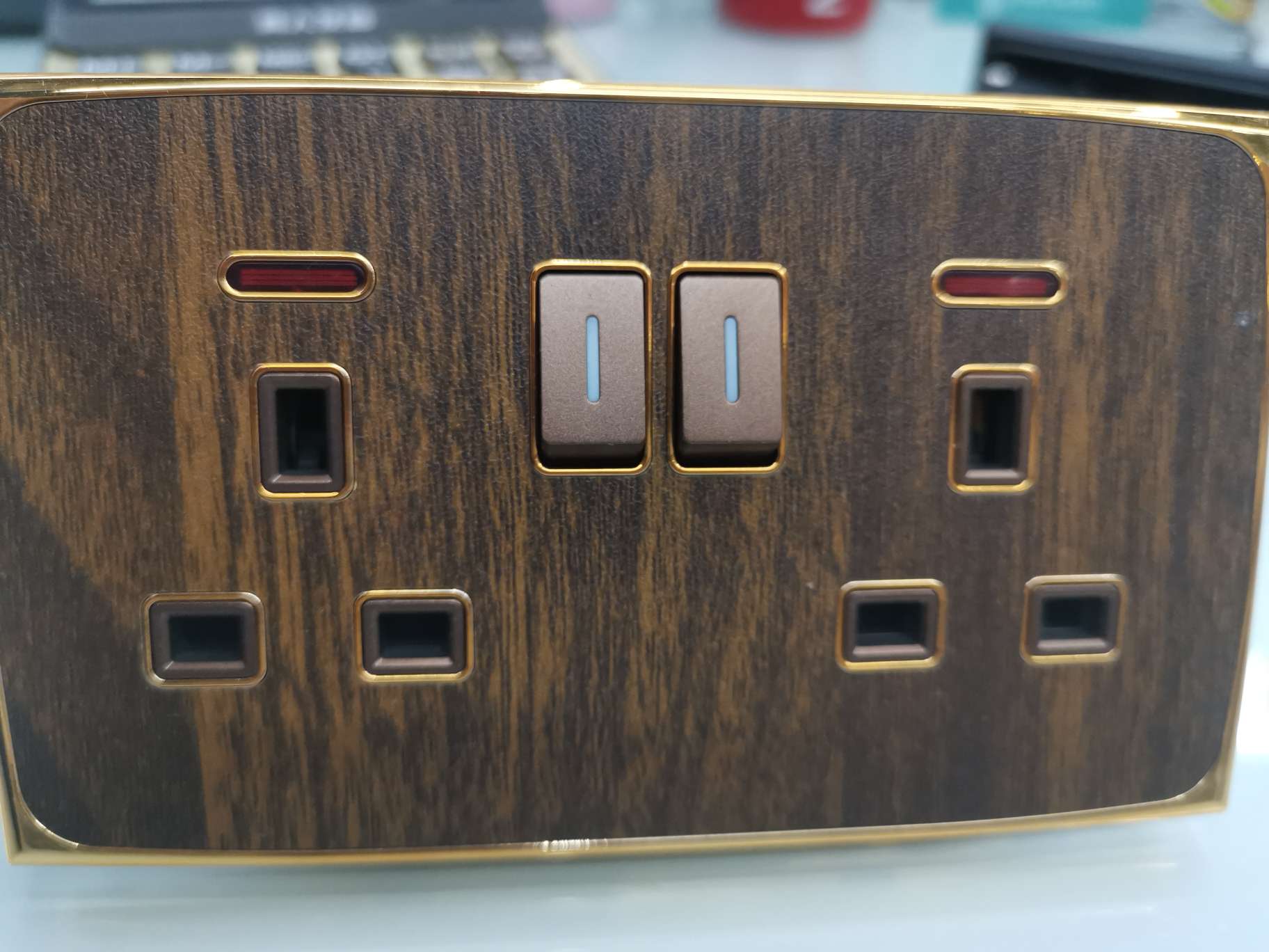 The wall switch thumbnail