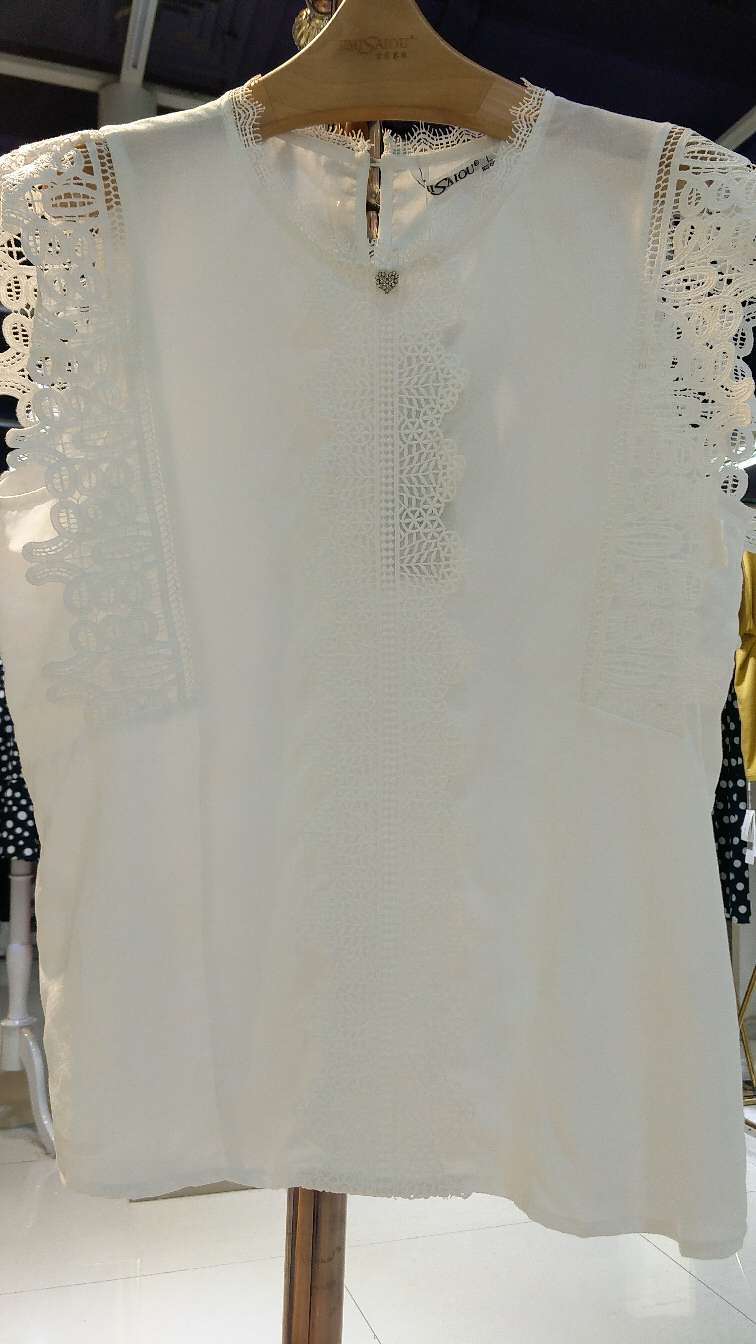 花边领花边袖时尚女上衣